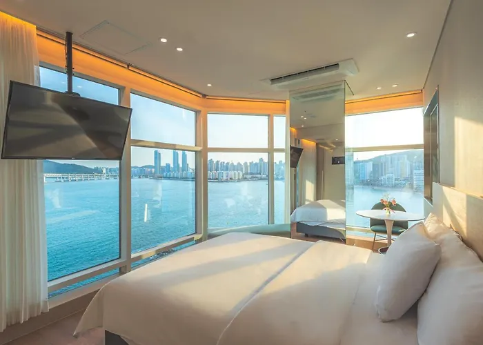 Marine View *